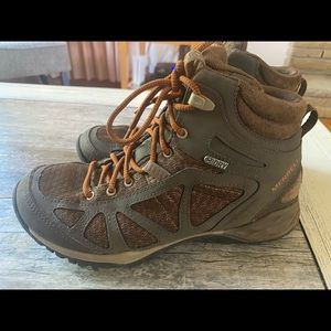 Merrell Women’s Form 2 Select Dry Hiking Boots Size 8